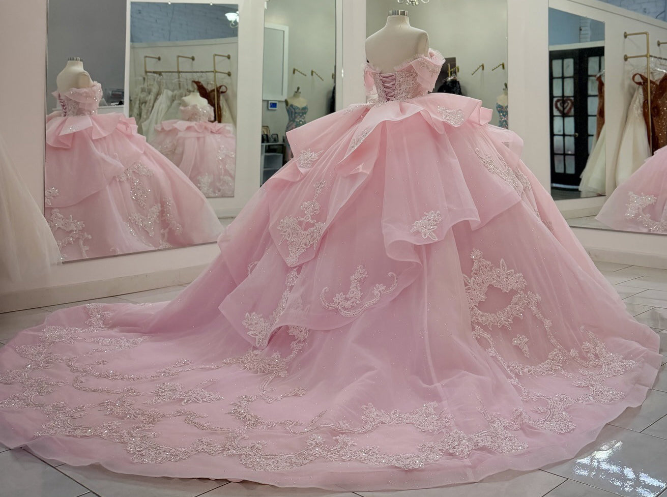 Ball Gown Lace Appliqued Pink Quinceanera Dresses Sweet 15 Off Shoulder Party Gown HE1397