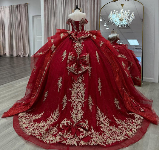 Off Shoulder Red Quinceanera Dresses Tulle Lace Appliqued Sweet 15 Birthday Gown HE1300