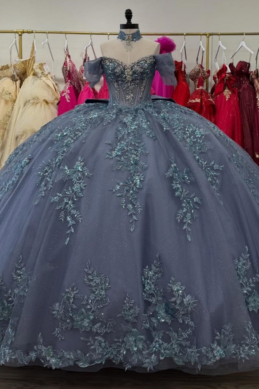 Luxury Ball Gown BLue Quinceanera Dress Tulle Lace Tiered Party Gowns for Sweet 16 HE1281