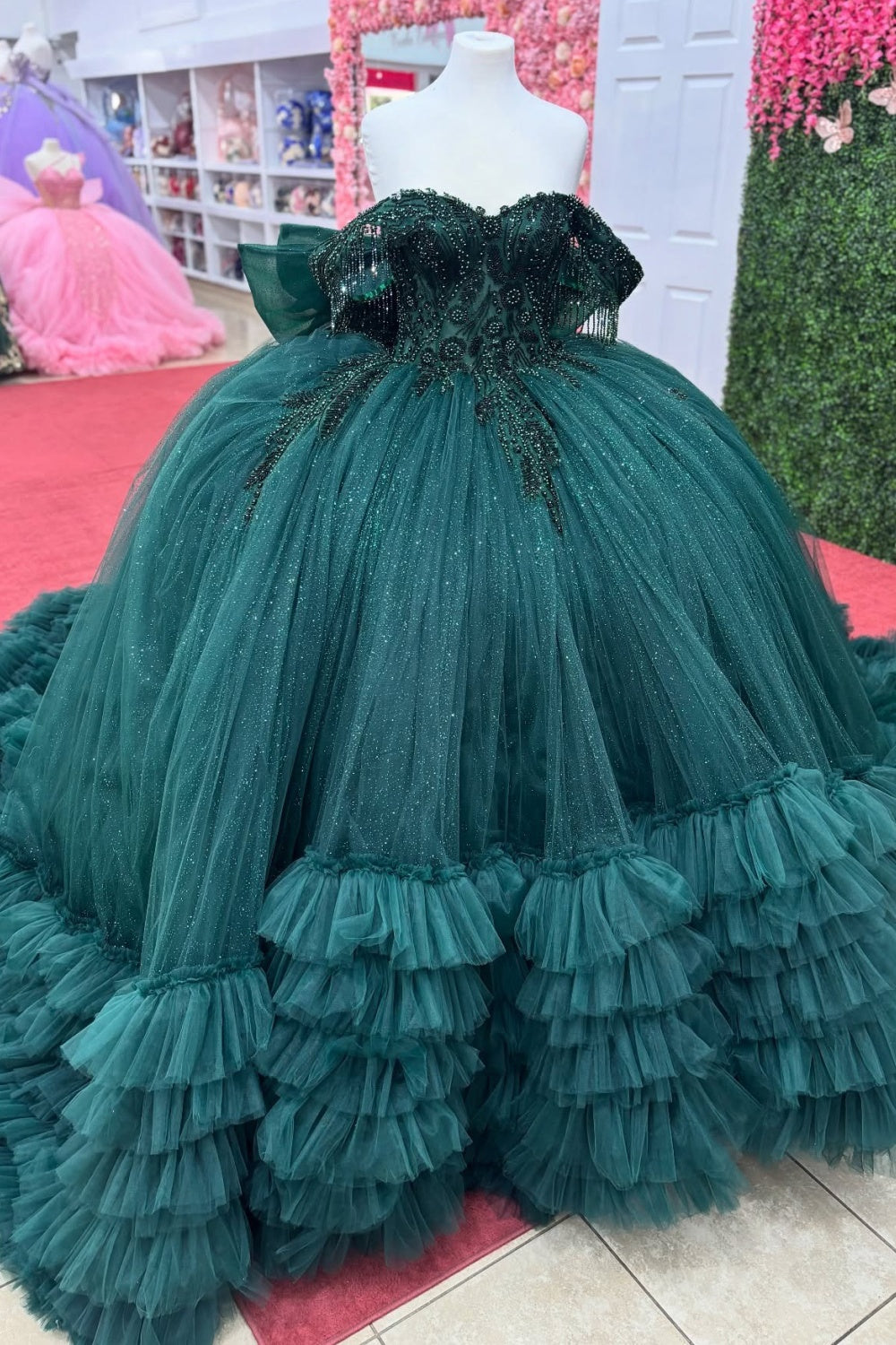 Off Shoulder Ball Gown Green Quinceanera Dresses Tulle Ruffled Party Dress for Sweet 16 HE1223