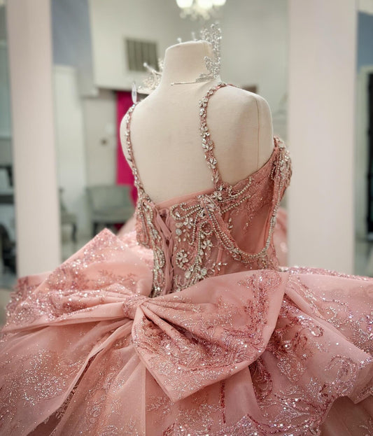 Ball Gown Lace Beaded Crystal Pink Quinceanera Dresses Sweetheart Party Gowns HE1255