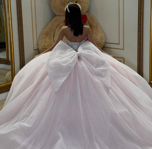 Sweetheart Luxury Crystal Beaded Pink Quinceanera Dresses Tulle Birthday Dress for Sweet 15 HE1355