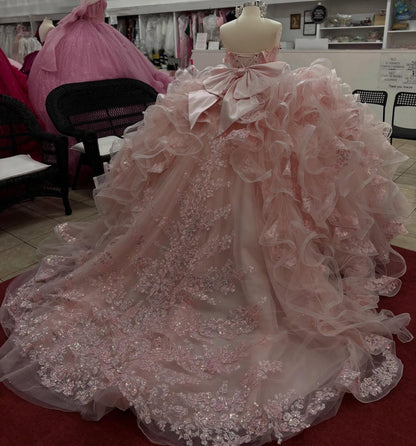 Ball Gown Tulle Tiered Pink Quinceanera Dresses Lace Appliqued Sweet 15 Party Gown HE1390