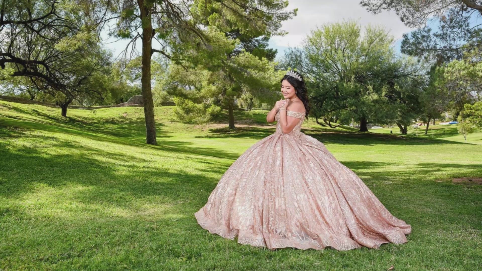 Load video: quinceanera dress