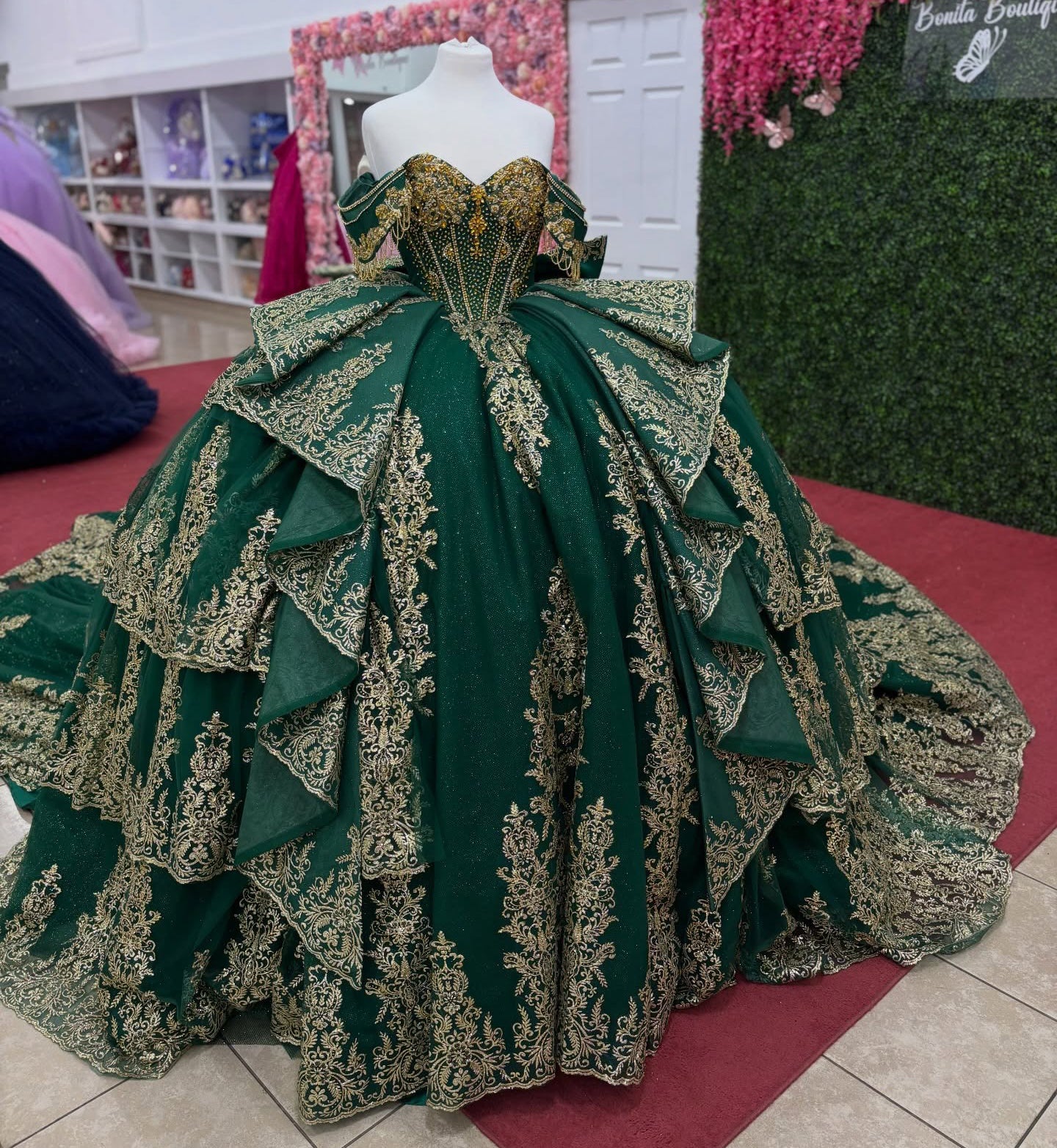 Off Shoulder Lace Appliqued Ruffled Quinceanera Dresses Green Sweet 16 Party Gowns HE1257