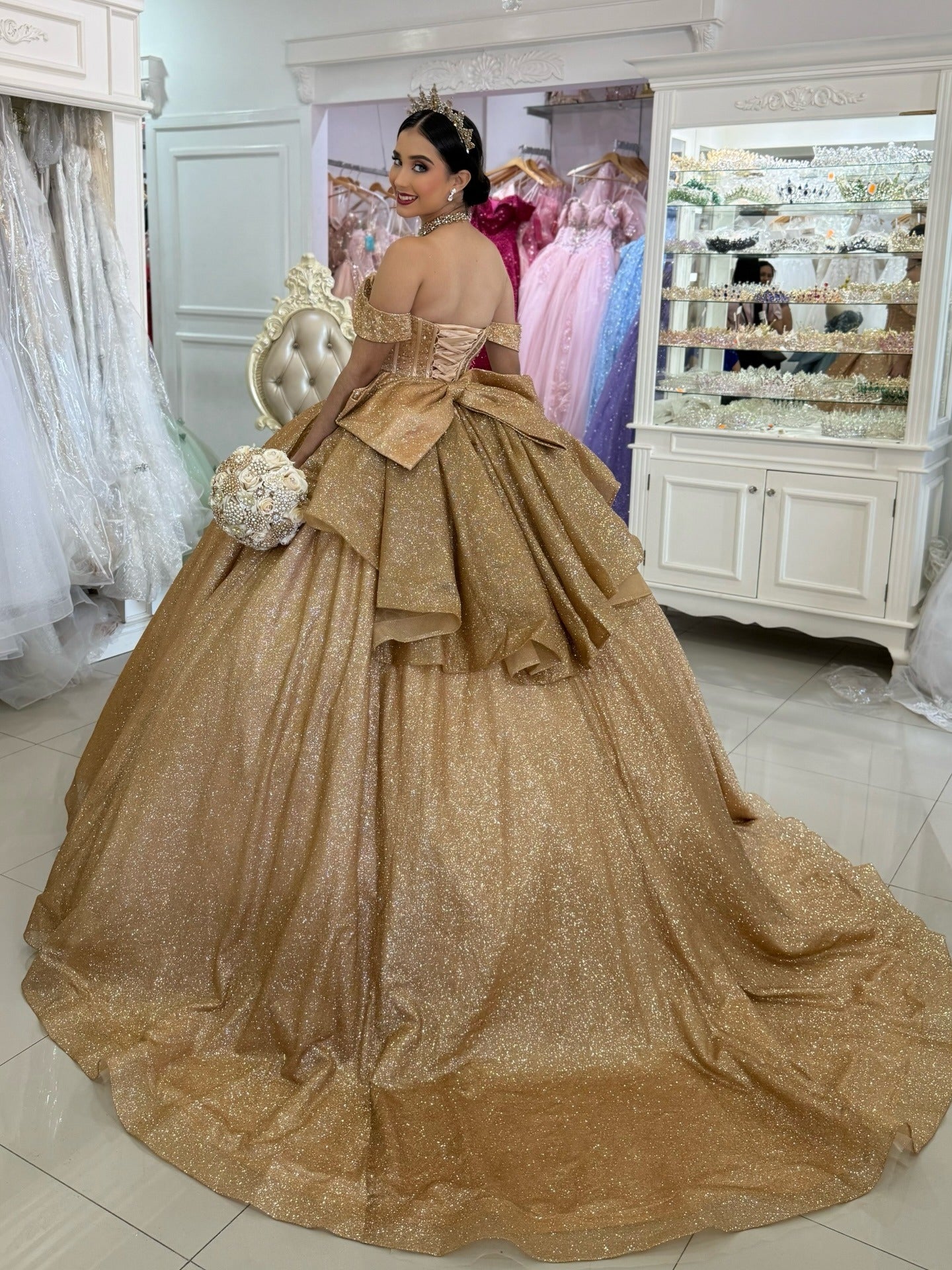 Vestidos de quinceañera con hombros descubiertos, tul princesa, apliques, vestidos de quinceañera HE530