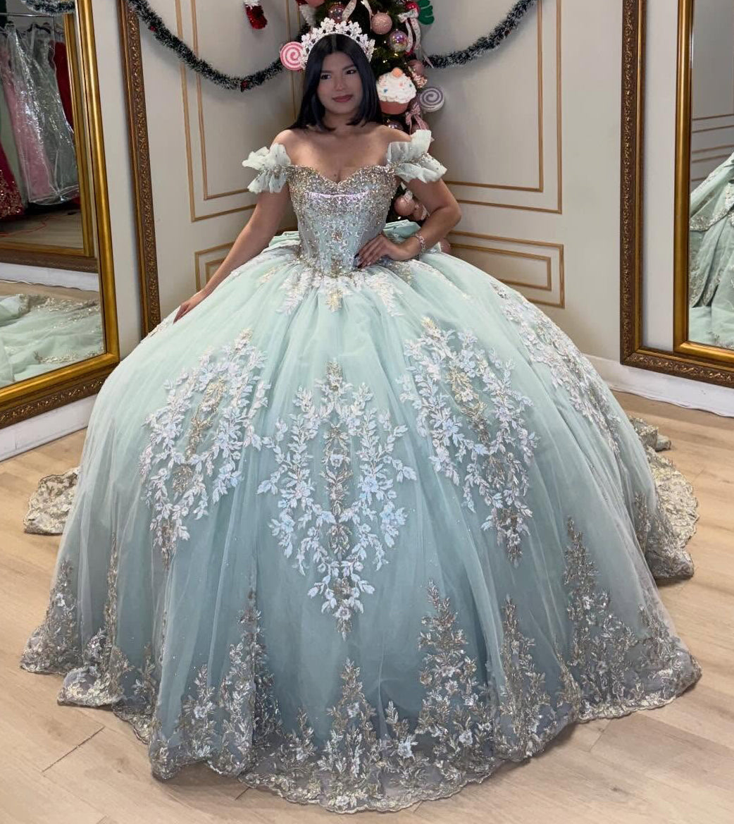 Luxury Tulle Lace Beaded Sweetheart Quinceanera Dresses Ball Gown Sweet 16 Party Dress HE1260