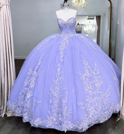 Tulle Lace Appliqued Lilac Quinceanera Dresses Strapless Party Gowns for Sweet 15 HE1295