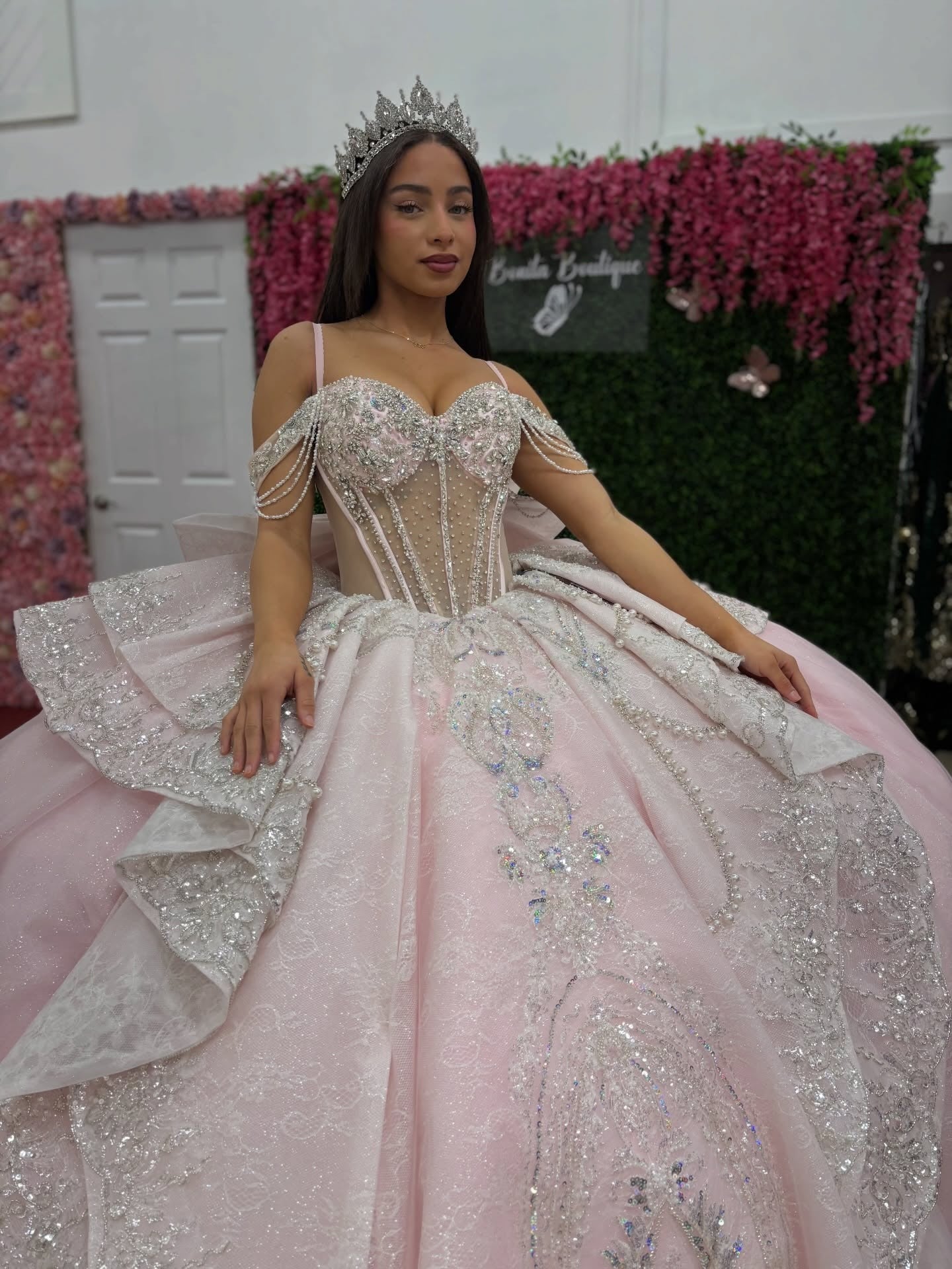 Ball Gown Off Shoulder Lace Beaded Quinceanera Dresses Sweet 15 Party Dress HE1286