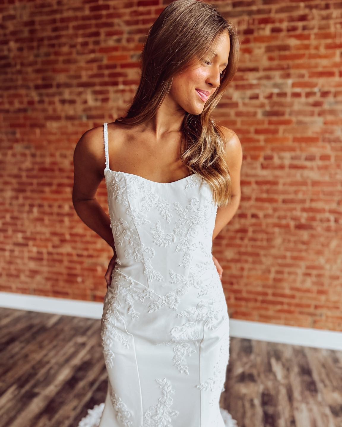 Mermaid Satin Lace Wedding Dresses Boho Appliqued Bride Wedding Gowns for Women HE1334