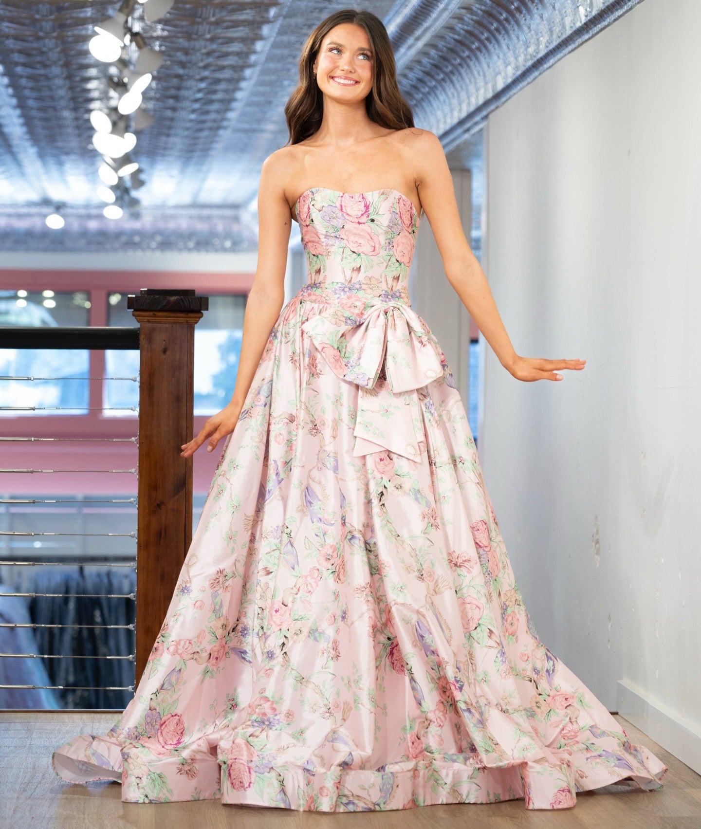 Vestido de noche largo de sirena con un hombro descubierto y lentejuelas brillantes, HE370