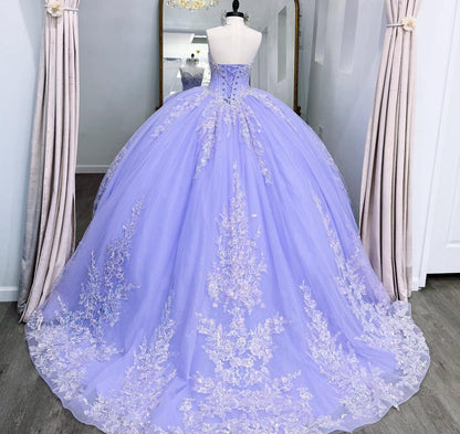 Tulle Lace Appliqued Lilac Quinceanera Dresses Strapless Party Gowns for Sweet 15 HE1295