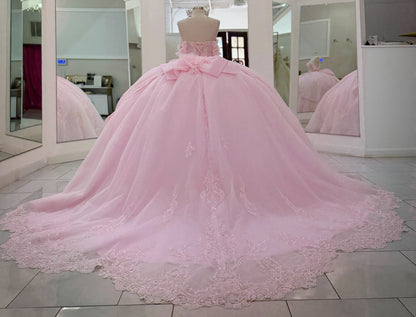 Princess Off Shoulder Pink Quinceanera Dresses Tulle Appliqued Birthday Gowns for Sweet 16 HE1361