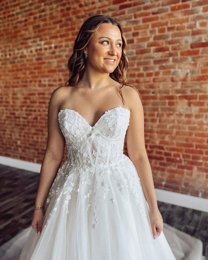 Sweetheart Tulle Appliqued Wedding Gowns for Women A Line Boho Wedding Dress HE1338