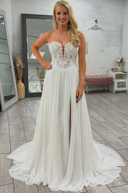 Strapless A Line Beach Wedding Dresses Tulle Lace Flower Bride Wedding Gown HE1453