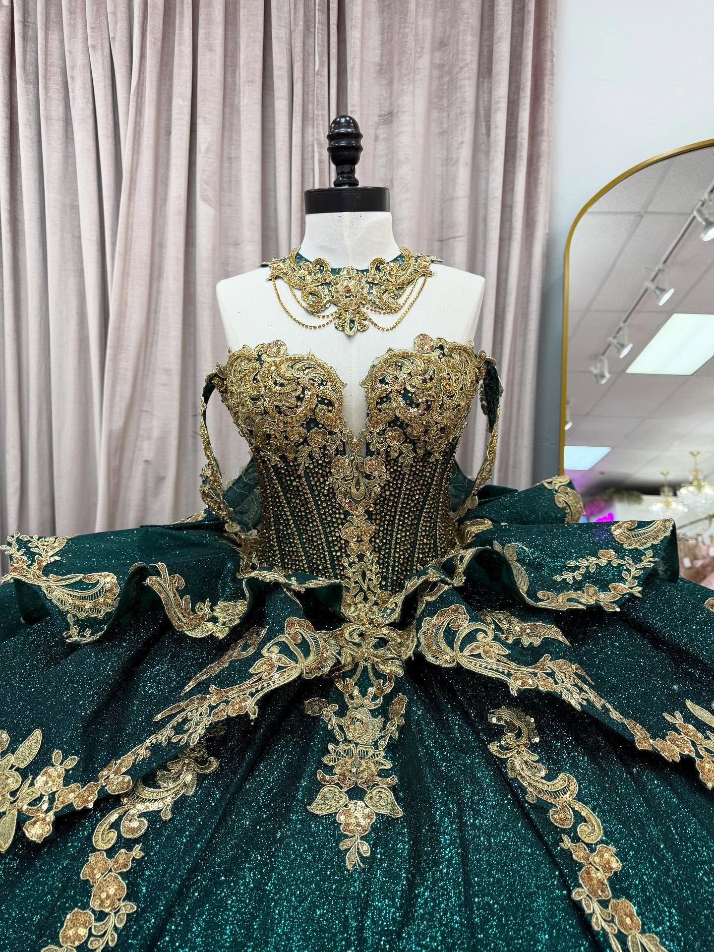 Off Shoulder Tulle Lace Green Quinceanera Dresses Ball Gown Sweet 15 Party Dress HE1298