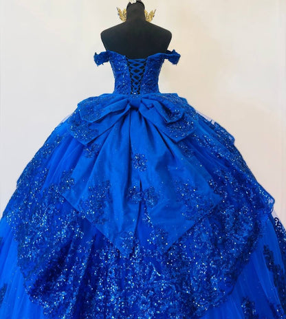 Princess Ball Gown Lace Appliqued Quinceanera Dresses Tulle Sweet 15 Party Gowns HE1386