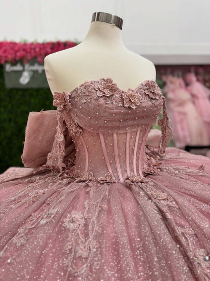 Gorgeous Tulle Lace Appliqued Quinceanera Dresses Off Shoulder Party Gown for Sweet 16 HE1389
