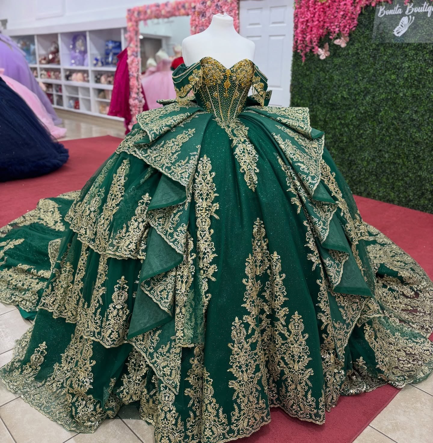 Off Shoulder Lace Appliqued Ruffled Quinceanera Dresses Green Sweet 16 Party Gowns HE1257