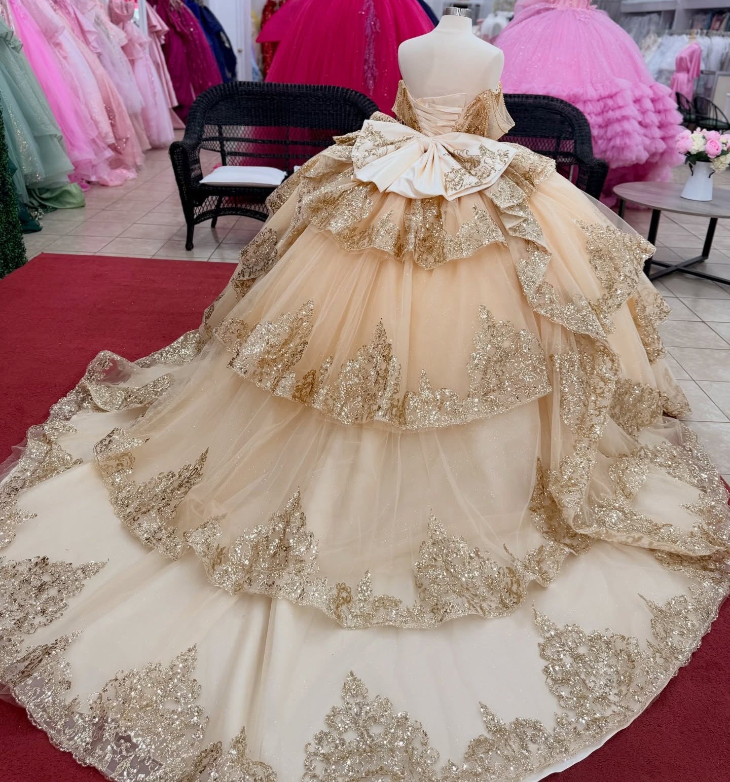 Off Shoulder Tulle Tiered Champagne Quinceanera Dresses Lace Appliqued Party Gown HE1454