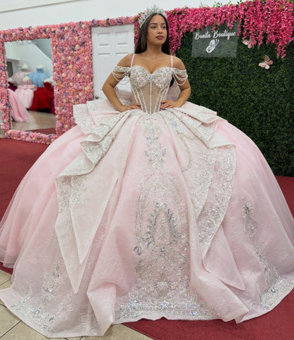 Ball Gown Off Shoulder Lace Beaded Quinceanera Dresses Sweet 15 Party Dress HE1286